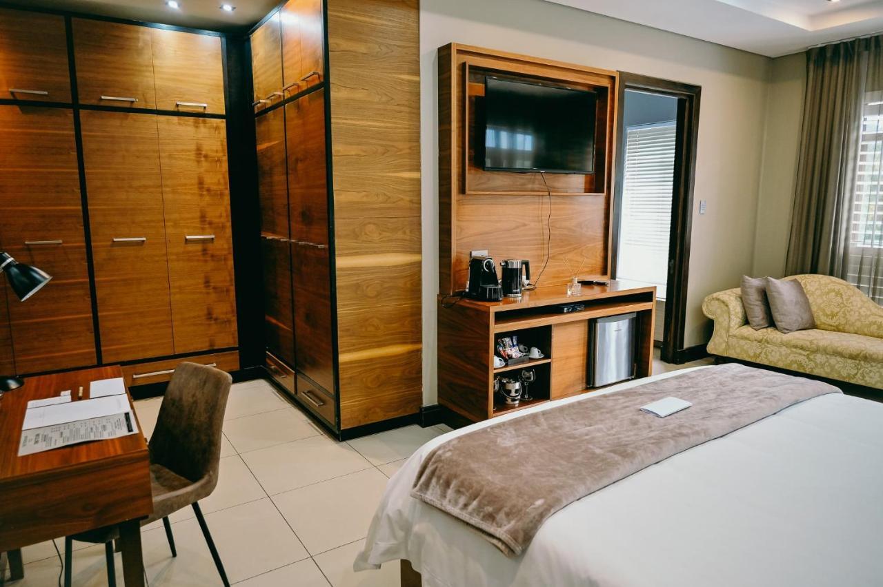 Tredenham Boutique Hotel 布隆方丹 外观 照片 A room at the hotel