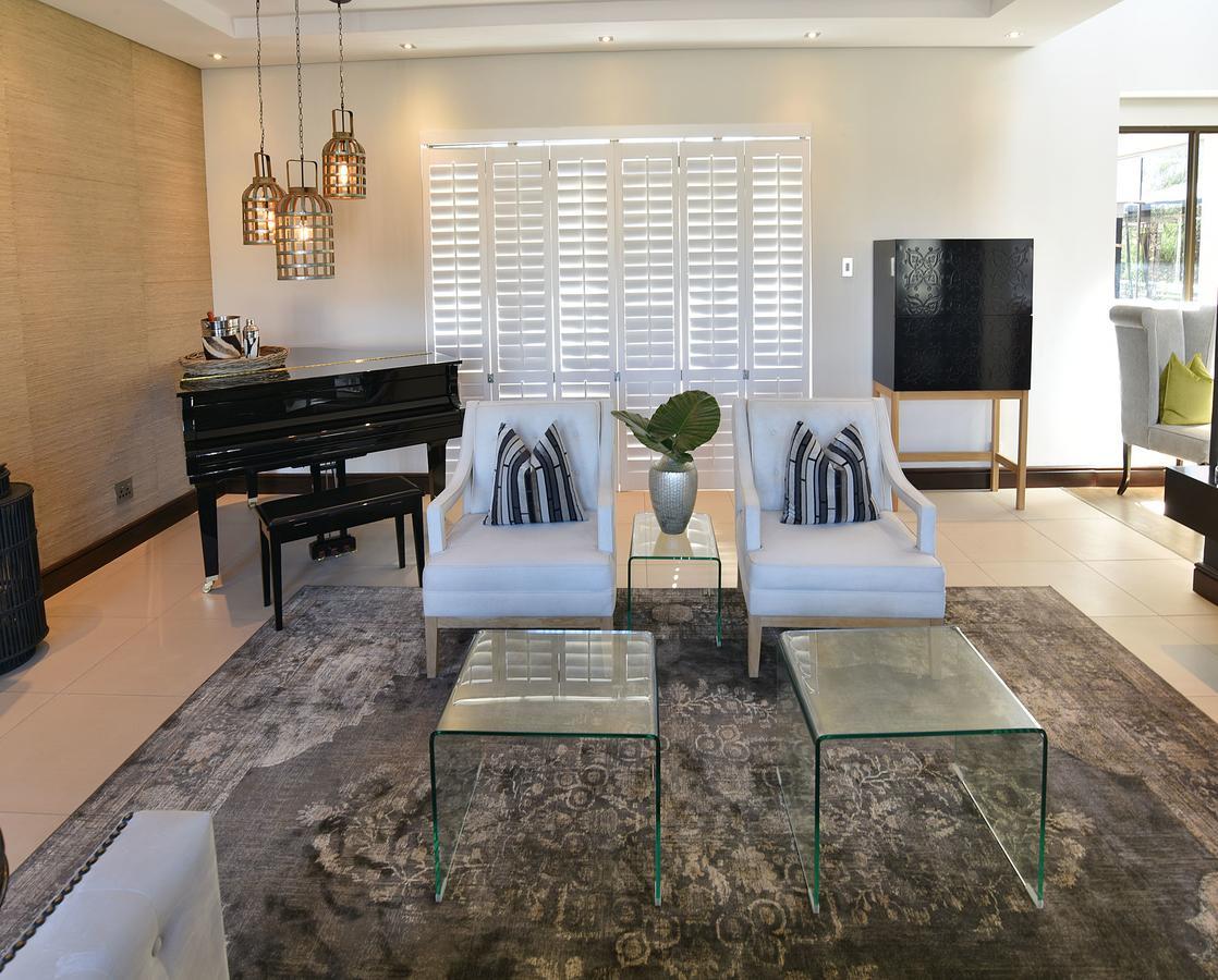 Tredenham Boutique Hotel 布隆方丹 外观 照片 Interior of a home in the 21st century